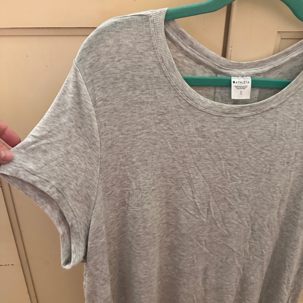 Athleta Light Gray Ribbed Tee - Picture 4 of 6